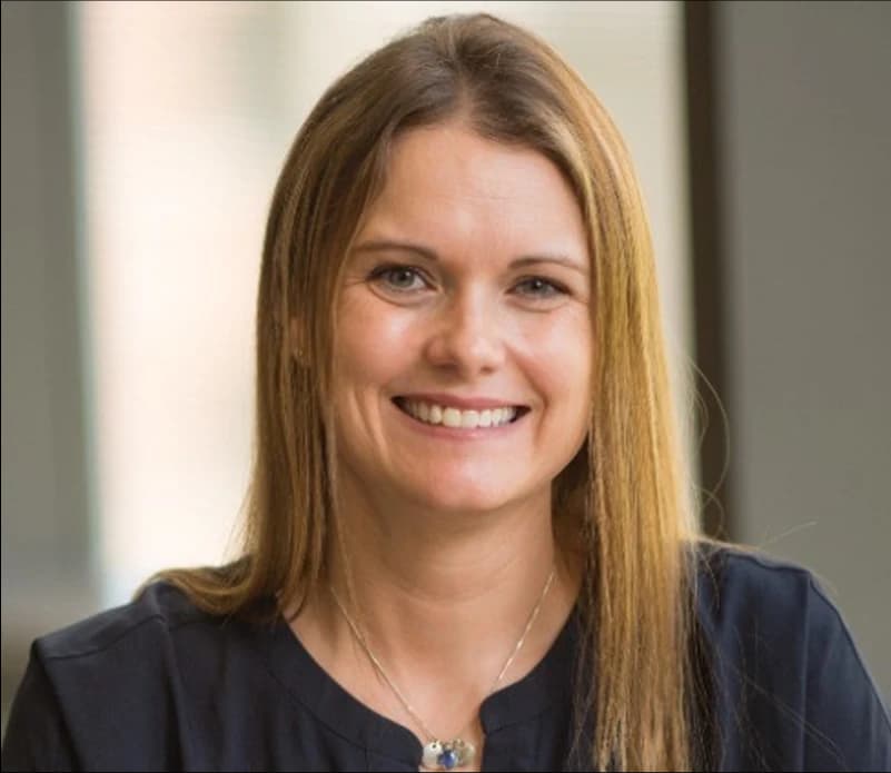 Portrait of Dr. Molly Moravek